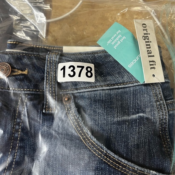 Maurices Classic Straight Crop Jeans Womens 0 Blue Denim Stretch NWT Cute 1378 - Picture 11 of 11
